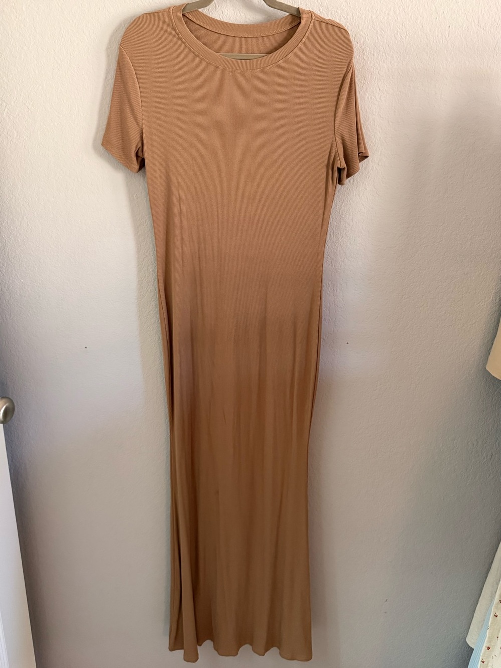 Tan Ribbed Short Sleeve T-Shirt Maxi Dress